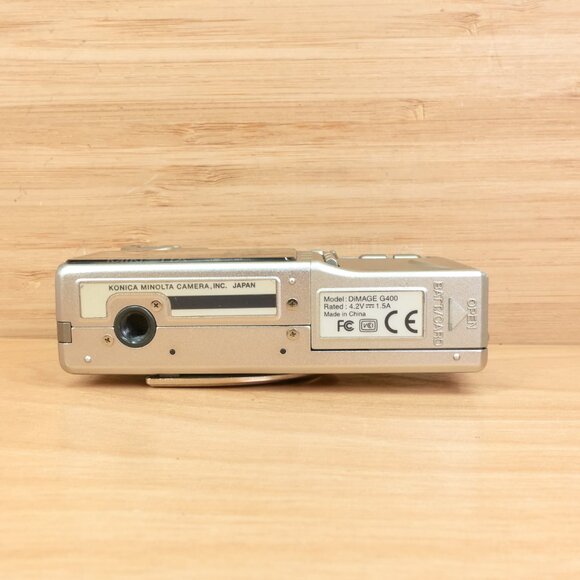 Minolta Dimage G400 / 4MP Digital Camera / 3x Optical Zoom / Tested & Working - Picture 8 of 9